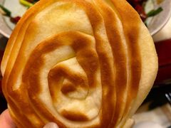 摩登粑粑-蔼若春.传承三十年云南菜(金碧公园店)