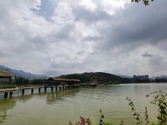 -星湖旅游景区七星岩