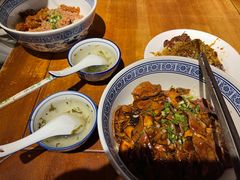 -沪西老弄堂面馆(定西路店)