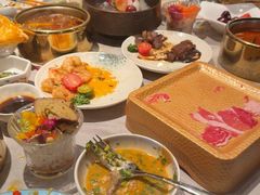 -雍容荟帝王蟹活龙虾展台自助(IFS黑金店)