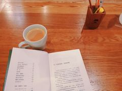 -猫的天空之城概念书店(杭州南宋御街店)