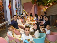 -水桶王国主题餐厅·聚会·生日派对·亲子活动·家庭套餐(亚龙湾希尔顿店)