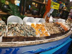 -领鲜活海鲜榴莲自助火锅(东门店)