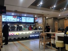 门面-袁记肉夹馍(北客站店)
