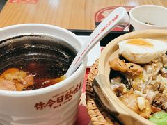 -华记煲仔华·煲仔饭(市桥易发店)