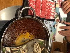 -呷哺呷哺 黄金牧场 (欢乐谷店)