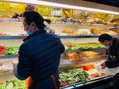 自助取餐区-万记麻辣烫国展总店