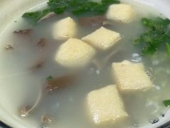 -曼曼汤包(建国西路店)
