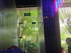 景观位-卤校长重庆火锅(国兴店)