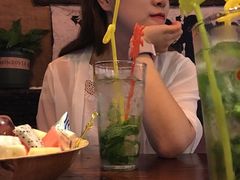 -Helens海伦司小酒馆(鼓楼店)