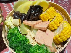 -火塘云南烧烤大排档