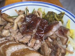 -明姨仔潮汕美食·碳炉猪脚·汕尾牛腩饭·起片鸡煲(起义路店)