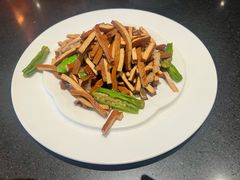 杭椒小炒富文香干-羡餐厅·杭帮菜·淳菜(千岛湖自由洲际殿店)