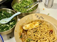 -方铲铲·成都板凳面(滨江银泰店)