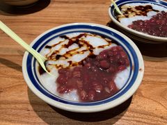 红豆稀饭-泥糊破店小酒馆·团建聚餐(南京西路店)