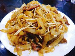 -一哥美食(总店)