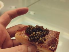 鱼子酱片皮鸭-绿岛国际酒店·海鲜酒楼(八七路店)