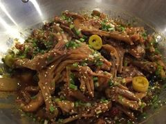 -张大师鸭爪爪特色干锅(南湖店)