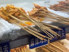 -两三事小郡肝串串香火锅(桂庙店)