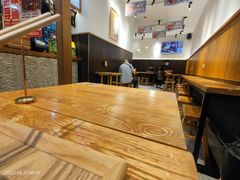-呼啦面馆·头牌豌杂面(爱琴海店)