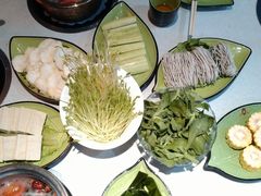 -一叶一世界·素食餐厅(锦华万达店)