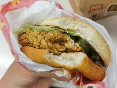 -麦当劳(展览路店)