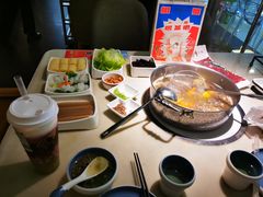 -左庭右院鲜牛肉火锅(浦江欢乐颂店)