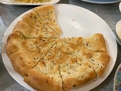 -汗腾格里·风味餐厅(新疆驻京办店)