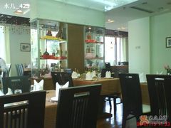 大堂-小白桦西餐厅
