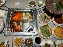 -海底捞火锅(关山保利店)