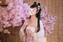 -汉仪华裳汉服馆(打浦桥店)