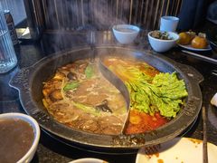 -井格重庆火锅(花乡奥莱店)