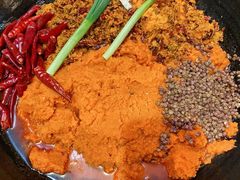 -八一路好吃街(雨田商务大厦店)