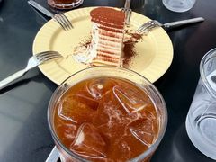-Be Lived Cafe比例咖啡(摩天轮店)