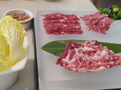 娃娃菜-左庭右院鲜牛肉火锅(浦江欢乐颂店)
