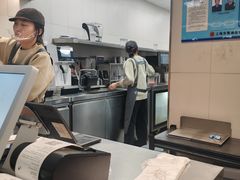-喜茶(上海淮海中路渔阳里店)