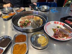 -哈哈碳都·牛肋条无限自助烤肉(台江万达店)