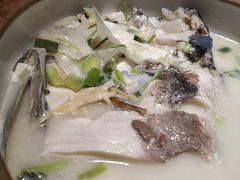 -姜君·千岛湖鱼头馆(浦东大道店)