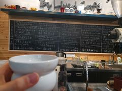 -Be Lived Cafe比例咖啡(摩天轮店)