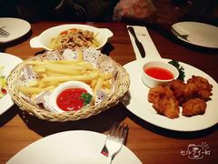 -意国小镇披萨牛排餐厅(万达广场店)