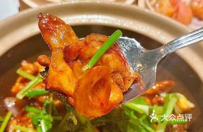 Luotian Chestnut Stir-fried Chicken