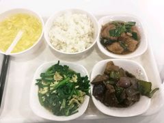 -浦东图书馆读者餐厅