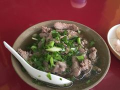 -谢老五跷脚牛肉·非遗传承店