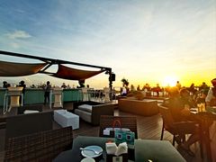 -Horizons Sky Bar & Cigar Lounge(太平洋丝绸酒店店)