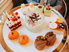 双人红丝绒下午茶-Salon de Ville浦江汇(上海外滩华尔道夫酒店店)