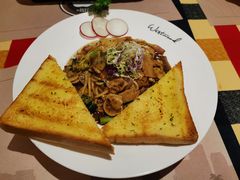 黑椒蘑菇鸡肉意面-遇见西木美式餐厅(体育路店)