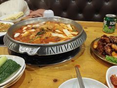 -喇喇排骨火锅·传统韩式脊骨汤(望京西园总店)