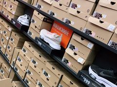 -NIKE上海青浦优选体验店