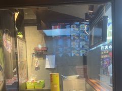 -鑫花溪牛肉米粉(东环大润发店)