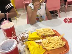 -超级飞侠主题餐厅